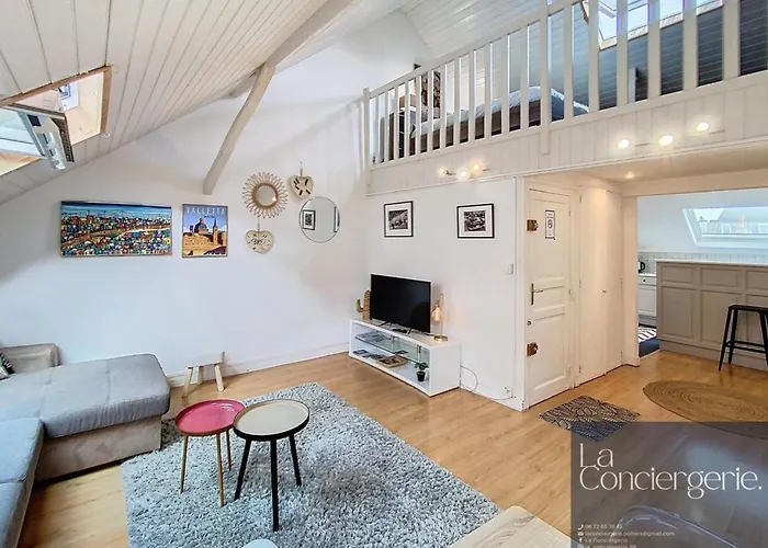 Chez Lou-poitiers Hyper Centre-proche Parking-laconciergerie Apartman *